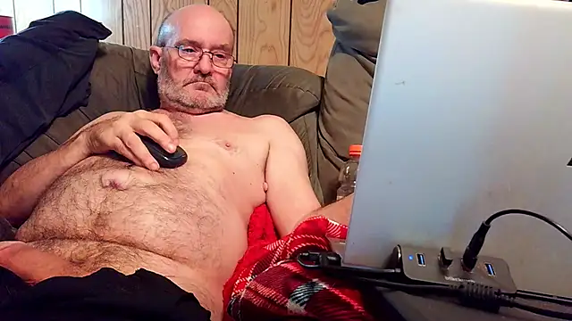 snickers1 live cam on StripChat