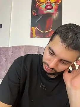 AmadeoWild live sex cam