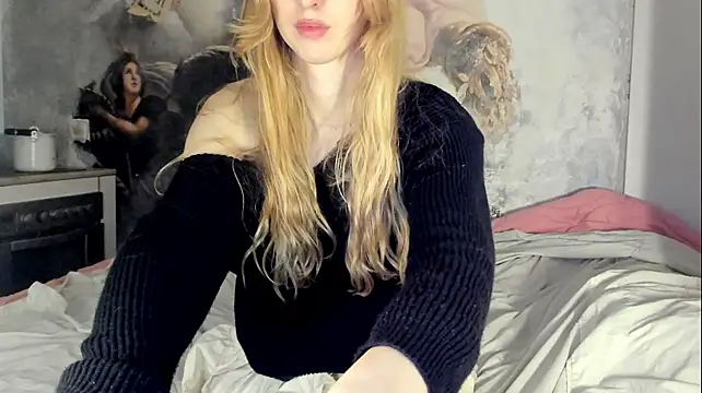 LisaIcon live cam preview