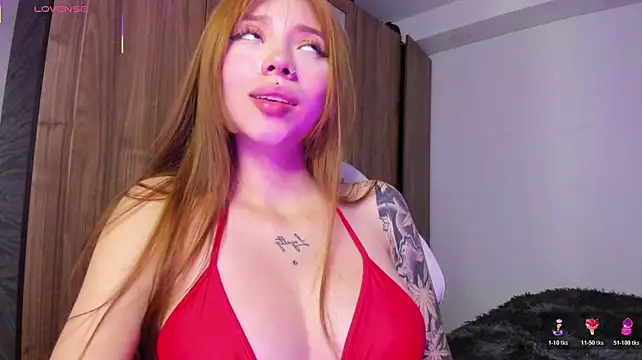 Roxanne_tay