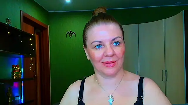 VeronikawGold live cam preview