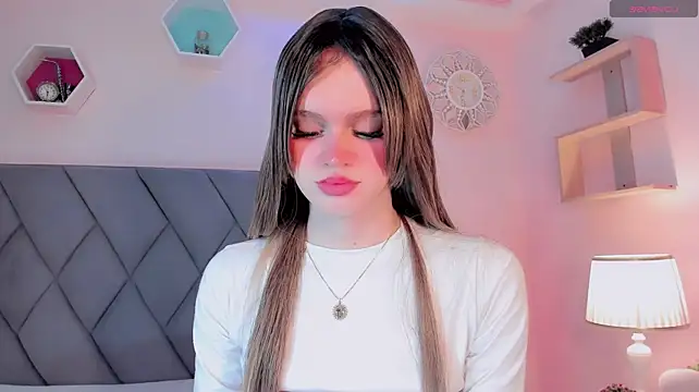 Auroraa_Smith webcam