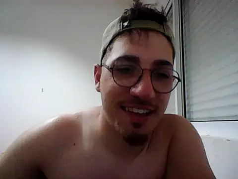 Agrocat07 live cam preview