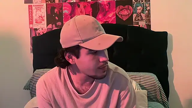 zoren_33 live cam preview