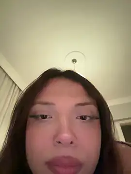 transkralicee live cam preview