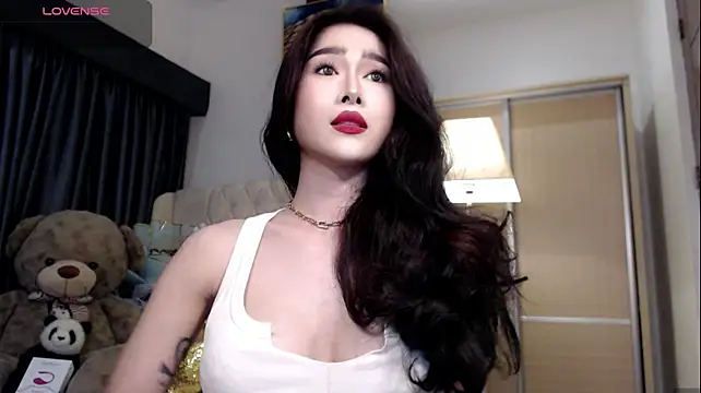 KeenMazikeen69 live cam preview