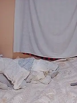 Pinky_Night live cam on StripChat