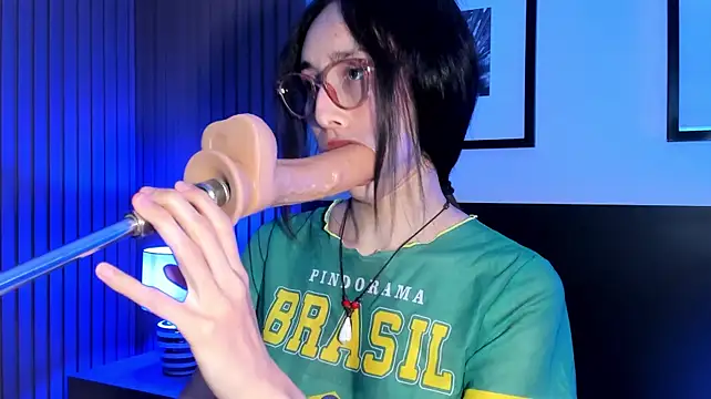doll_bella_ live cam on StripChat