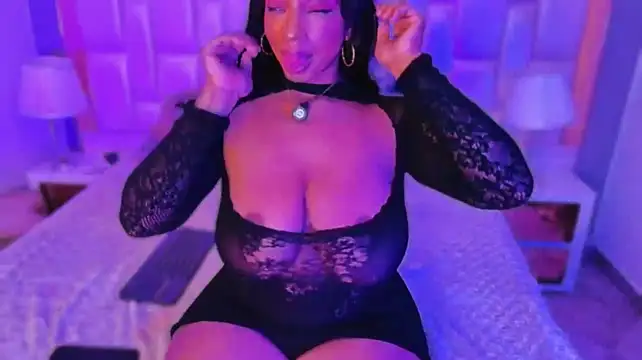 honeycknockerss live cam on StripChat