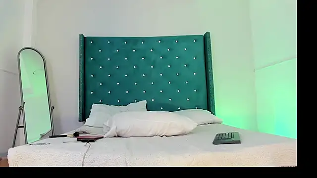 Habby_star live cam on StripChat