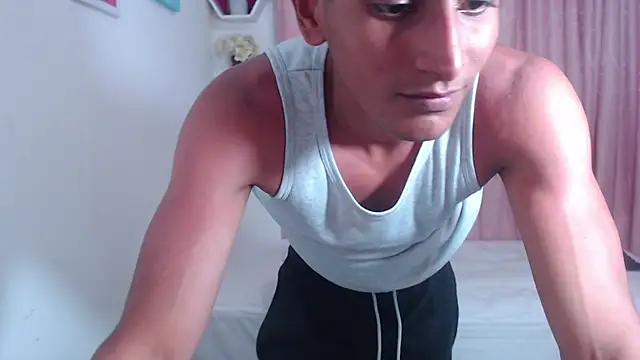 _bigrick_ live cam on StripChat
