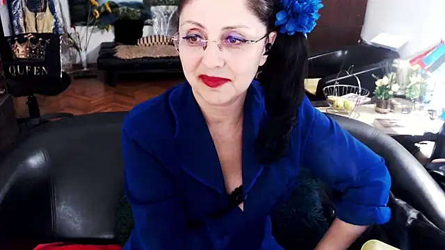 Imperatriza live cam on StripChat