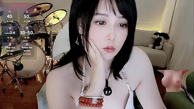 Evangelin-e live sex cam