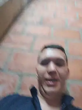 Mikedotow live cam on StripChat