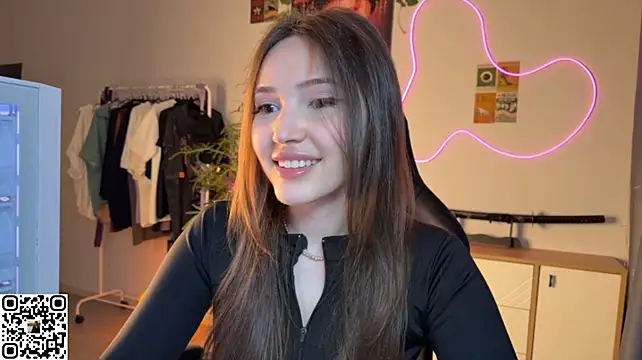 Ginsyha live cam on StripChat