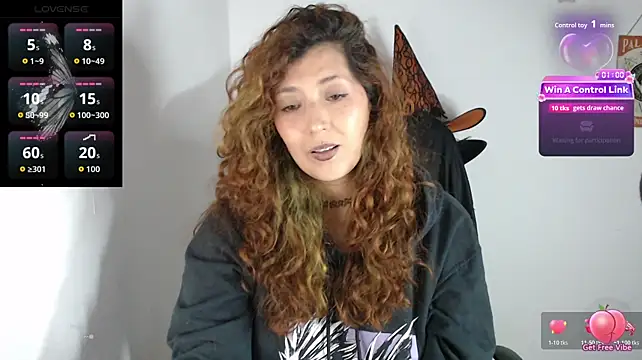 ZayraMoon_12 live cam preview