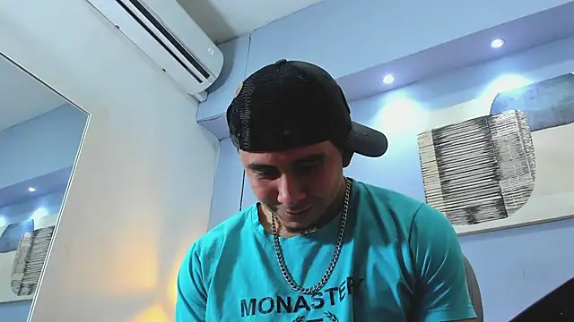 Eross_Santy