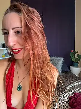 RheaRoxx