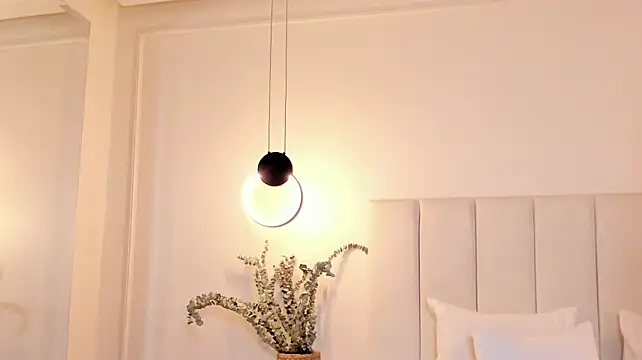 emily_lux25