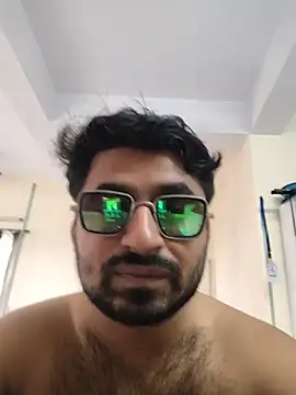 Lickingmaster_Bull420