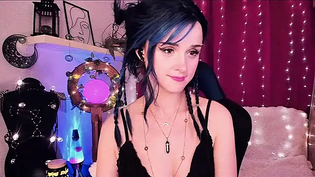 MistressJolie live cam on StripChat