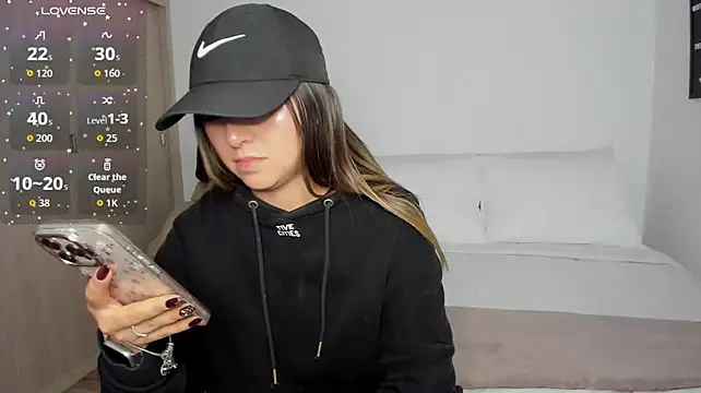 sophie_morenoo webcam