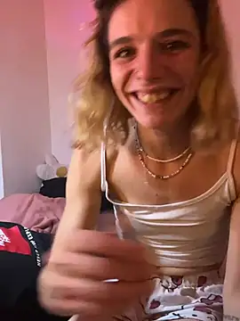 MissGoldieB