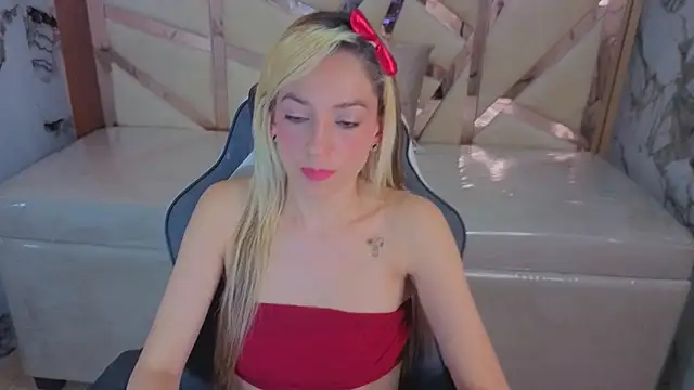 bella_kiss_a live cam preview
