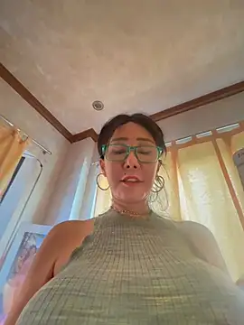 sweetieme live cam preview