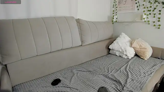 Valerie_Foxy live cam preview