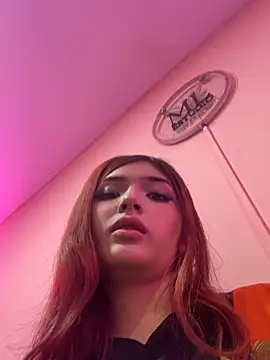 danielahall live cam preview