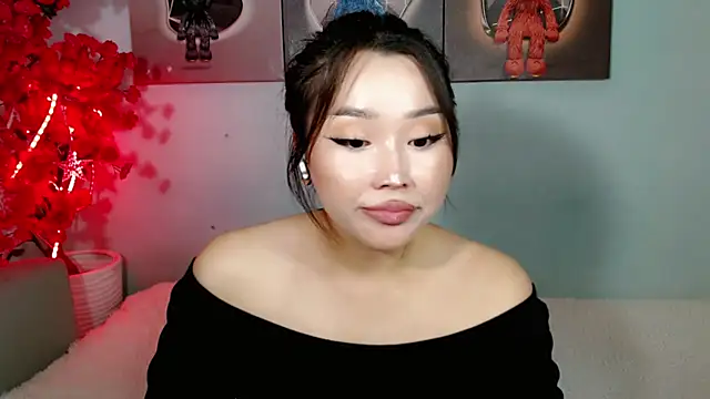 ichiben live cam on StripChat