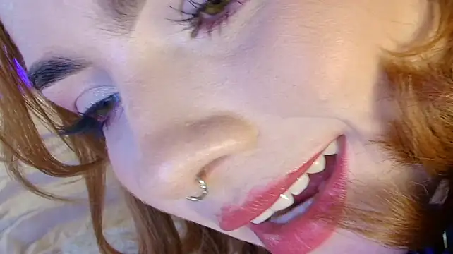 Miah_hilton2 webcam