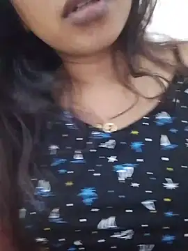 sldoni live cam on StripChat
