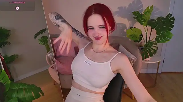 luna_son live cam preview