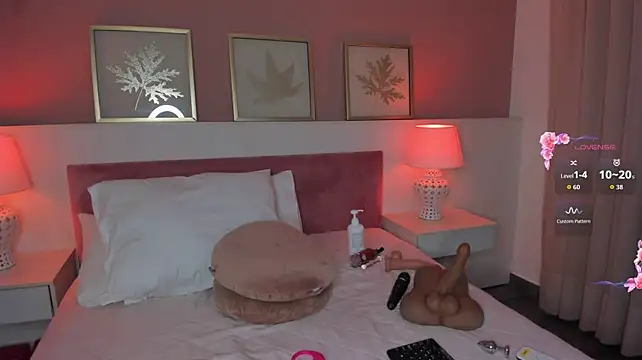 AlyssiaDanger webcam