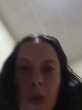 Sexymiandre live cam preview
