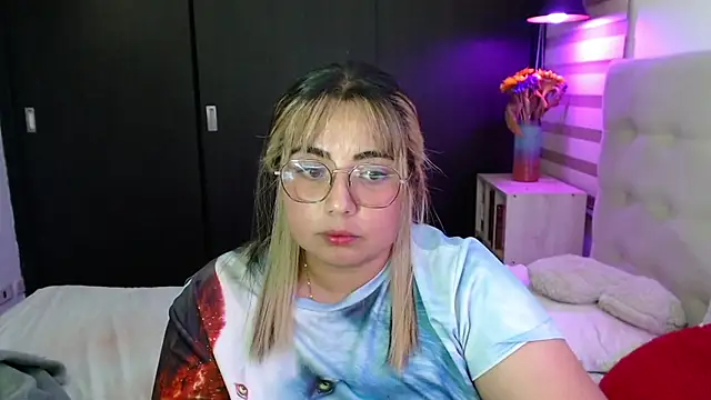yini_angel webcam