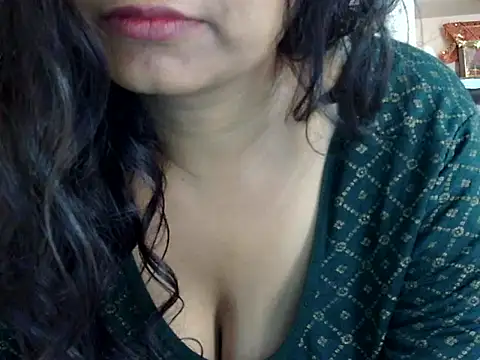 Pyari_Hina