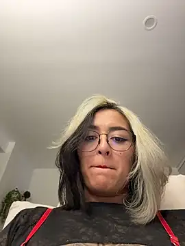Rae_Lil_White