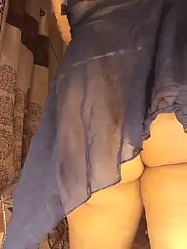 Divya_Bhartii webcam
