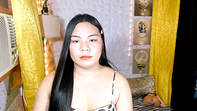 TSbrianaHugeCock live cam preview