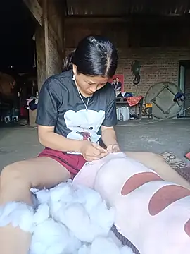HeresThuy22