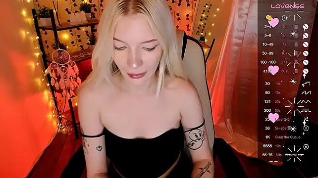AnyaTaylor_ live cam on StripChat