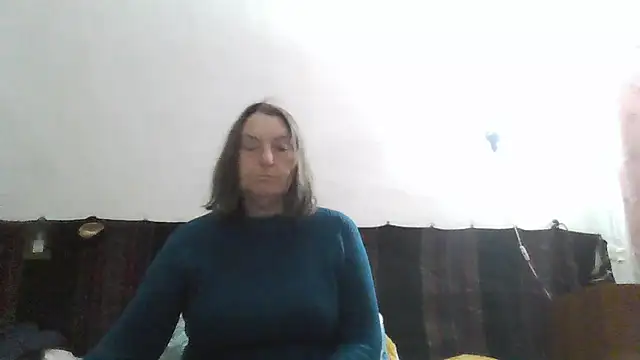 AnnaLive570 live cam preview