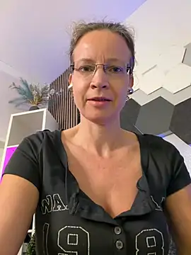 annikarose (F milf) - Naked Orgasmus