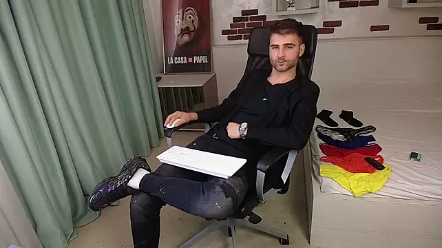 KyloEast