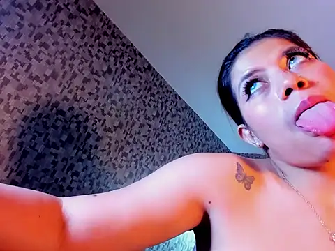 CurvyJulieth