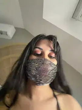 queen-chamss live cam preview