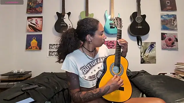 onlystrings